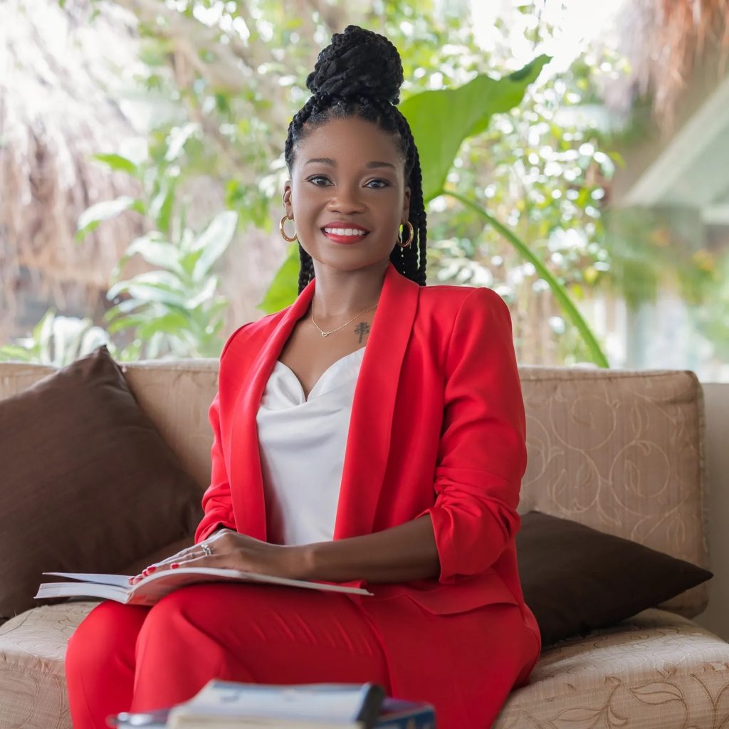 Wanda – Product/Portrait Session